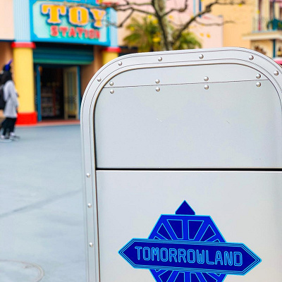 トゥモローランドのトラッシュカン