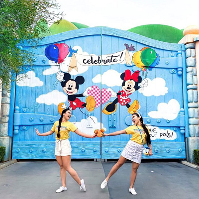 トゥーンタウンのミッキー＆ミニーの壁
