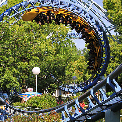 としまえんのローラーコースター「コークスクリュー」