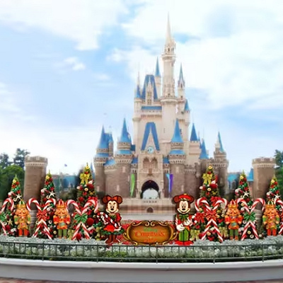 トイズ・ワンダラス・クリスマス！をテーマにしたデコレーション