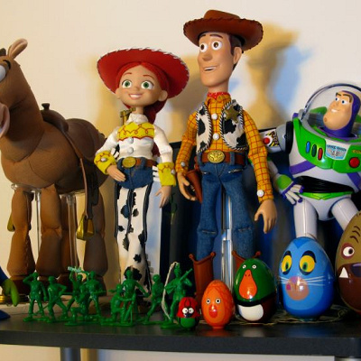 トロイカ（右下）