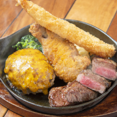 【UCW限定メニュー】OSAKAコンボ