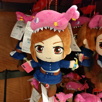USJ×呪術廻戦コラボグッズ：ぬいぐるみキーチェーン（釘崎野薔薇）
