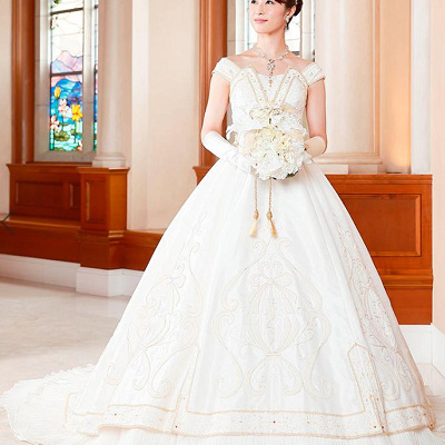 ウェディングドレス