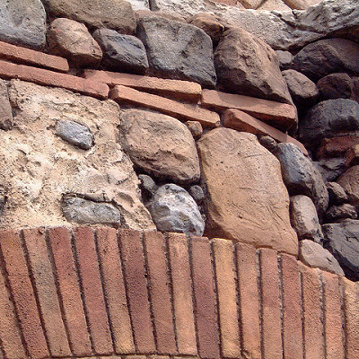 ミッキーマークより頭部分が大きいプーさんマーク