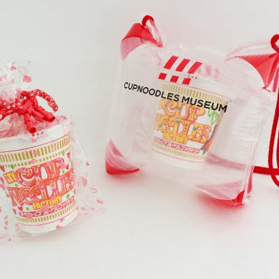 マイカップヌードルファクトリーのラッピング