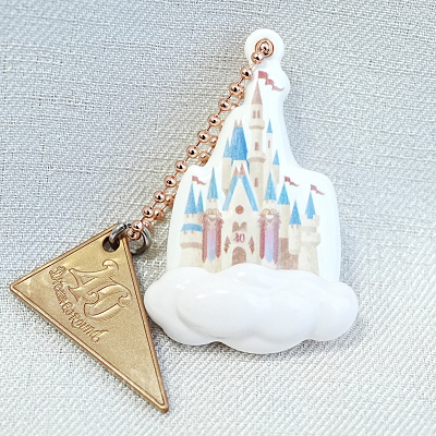 40周年ガチャガチャ：シンデレラ城クッション
