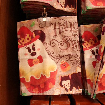 ファッションにも包装にも使えちゃうバンダナ