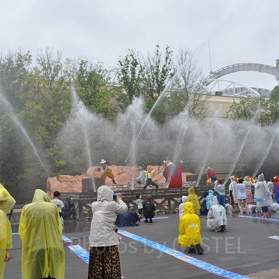 麦わらの一味と一緒にウォーターシューターで戦うゲスト／ワンピースウォーターバトル
