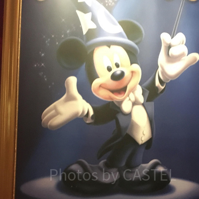 フィルハーマジック内のミッキーの絵