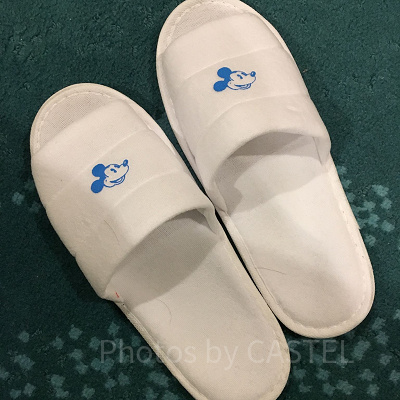 アメニティのスリッパ