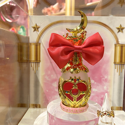 リボン付きアトマイザーボトル（USJ×セーラームーングッズ）