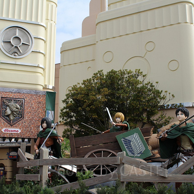 進撃の巨人XRライド　エントランス装飾