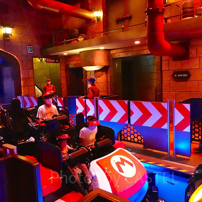 アトラクションマリオカートの様子