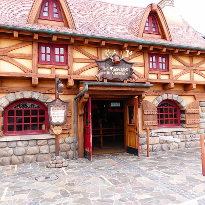 美女と野獣をモチーフにしたレストラン