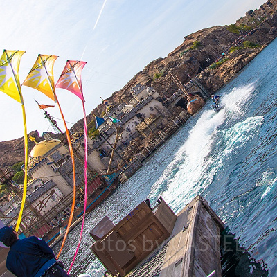 リドアイル裏側 発射台<br /> 設定：16㎜ SS1/250 F7.1 ISO100