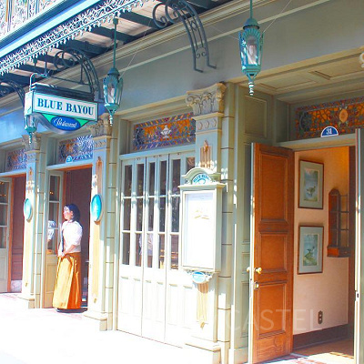 ビールメニューを販売する「ブルーバイユー・レストラン」