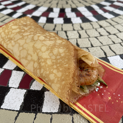 カフェ・オーリンズのケイジャンシュリンプクレープ（500円）