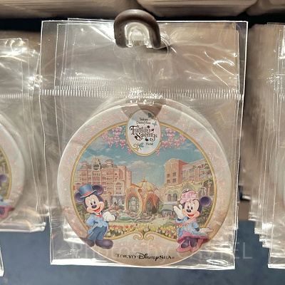 カンバッジ (ファンタジースプリングスホテルグッズ)