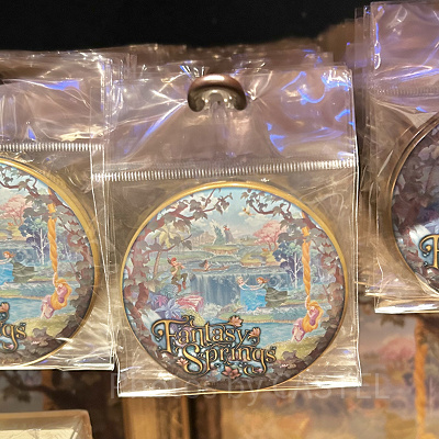 カンバッジ（ファンタジースプリングス世界観グッズ）