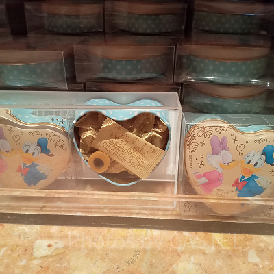 ドナルド＆デイジーのキャンディー缶