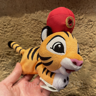 チャンドゥの肩のせぬいぐるみ