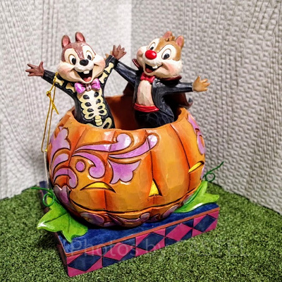 チップとデールのフィギュア