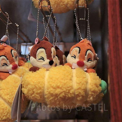 チップとデールのぬいぐるみバッジ