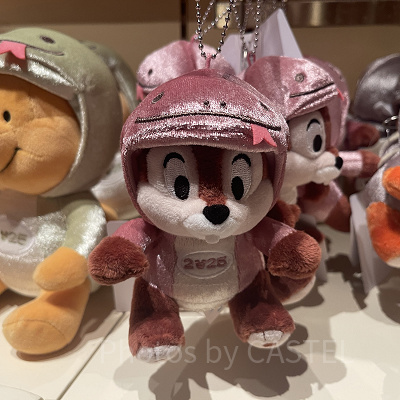 チップぬいぐるみバッジ(ディズニーお正月グッズ2025)