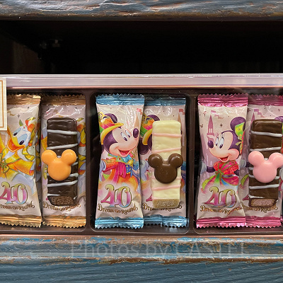 チョコレートカバード・クッキー（ディズニー40周年グッズ）