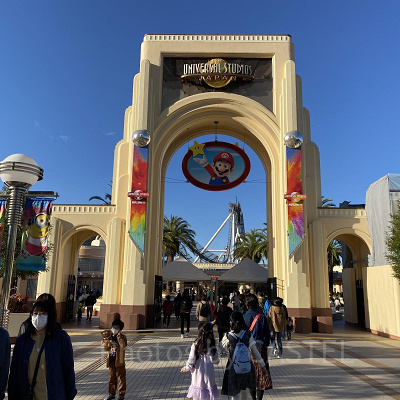 USJのコロシアムアーチ