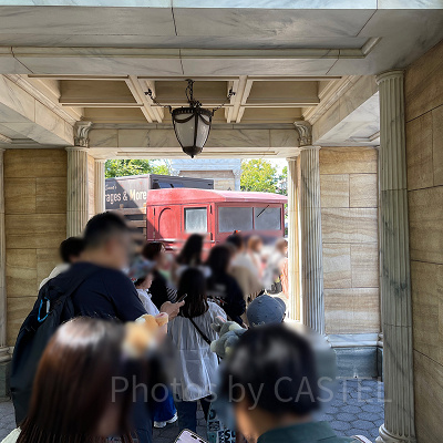 ディズニーシーの新フードトラックの混雑状況