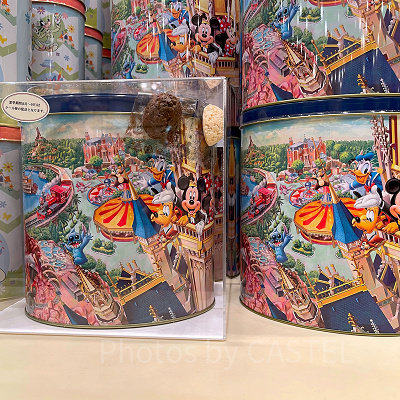 ディズニーお菓子のかわいい缶