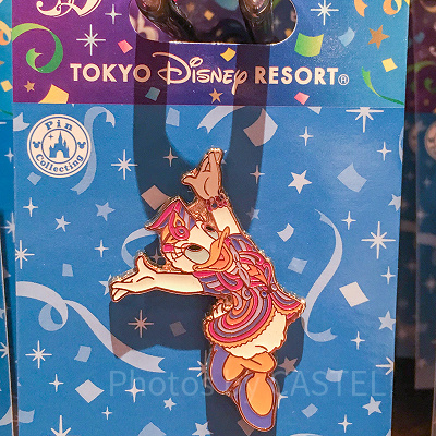 デイジーピンバッジ