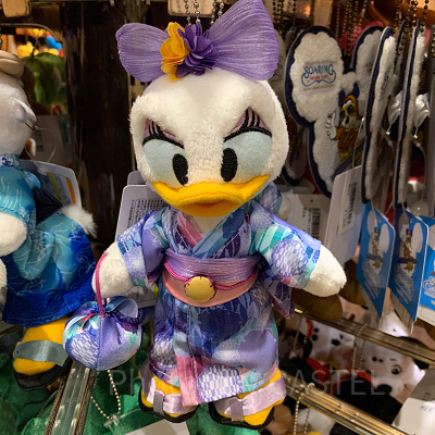 デイジーぬいぐるみバッジ