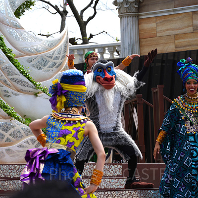 ダンス・ザ・グローブ！（ラフィキ）