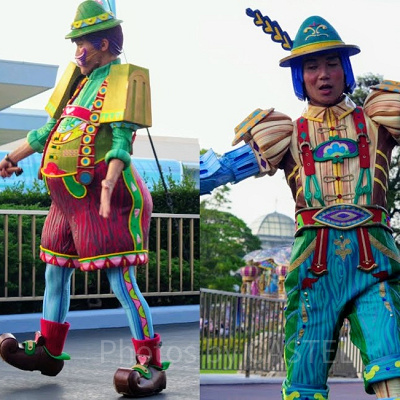 木彫り人形モチーフの衣装を着たダンサー