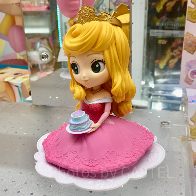 繊細なデコレーションがかわいらしい♪