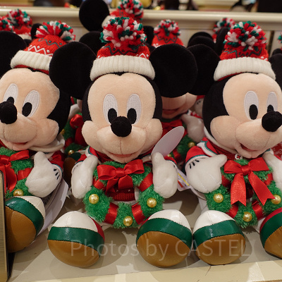 ディズニークリスマスグッズ2022：ぬいぐるみ（ミッキー）