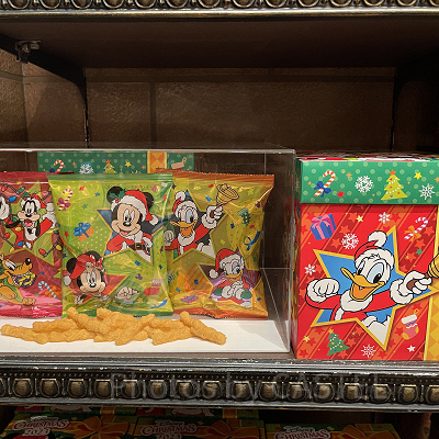 ディズニークリスマスグッズ2023：コーンスナック 2023年11月07日(火)発売