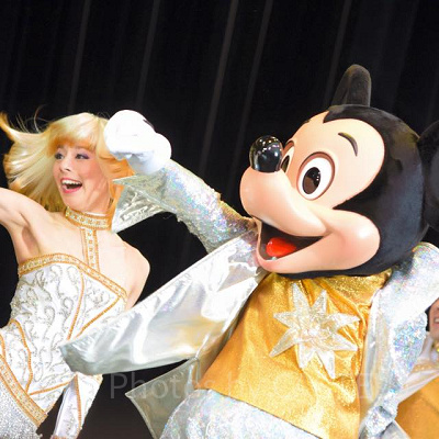 ディズニーダンサーの給料