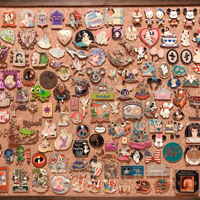 ディズニーピンバッジ