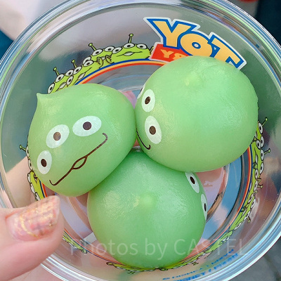 ディズニーシーおすすめフード①：リトルグリーンまん