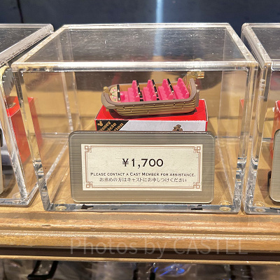 ディズニー・ビークル・コレクション〈トミカ〉（ファンタジースプリングス世界観グッズ）