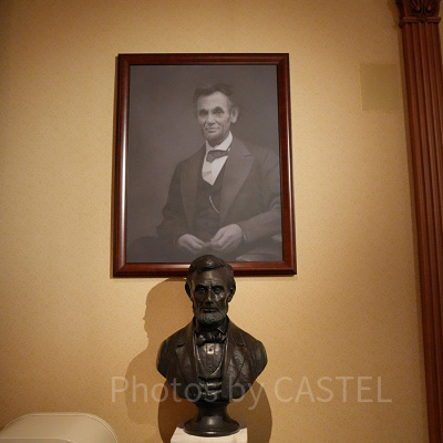 カリフォルニア・アナハイムディズニー：オペラハウス「リンカーンの偉大なる瞬間」