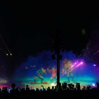 カリフォルニアアナハイムディズニー：ワールドオブカラー