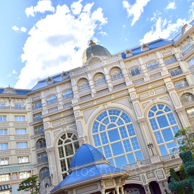 ディズニーランドホテルの外観