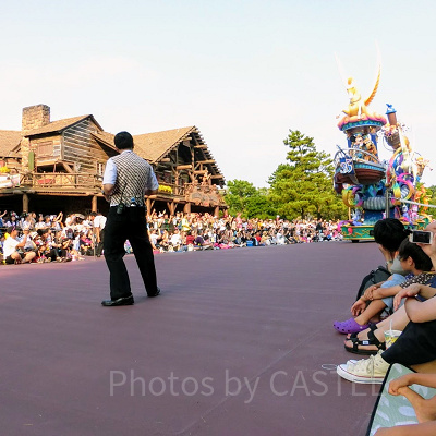 ディズニーランドのパレードルート