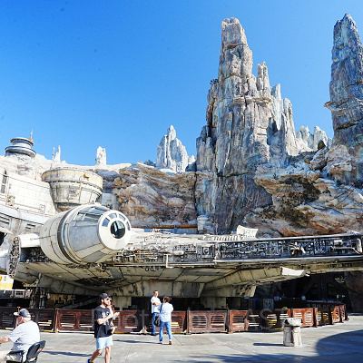 カリフォルニアアナハイムディズニーのアトラクション：ミレニアム・ファルコン・スマグラーズ・ラン