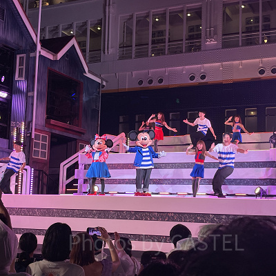 プレミアアクセスエリアから見たドックサイド・スプラッシュ・リミックス